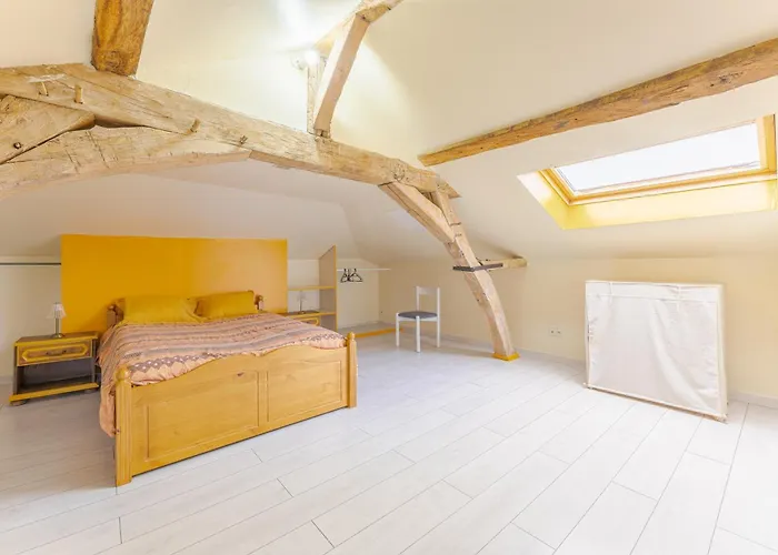 La Promesse Des Saisons - Jardin Et Parking Prive Cersay