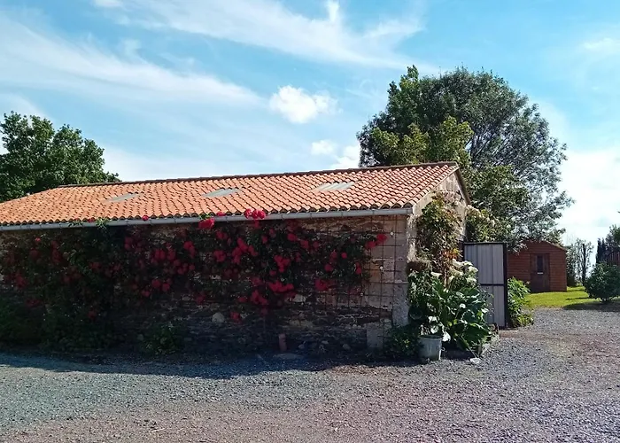 Casa de Férias La Promesse Des Saisons - Jardin Et Parking Prive Cersay